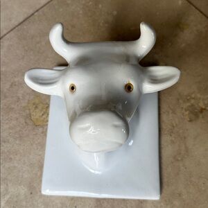 Vintage 1982 HiMark Ceramic Cow Hook